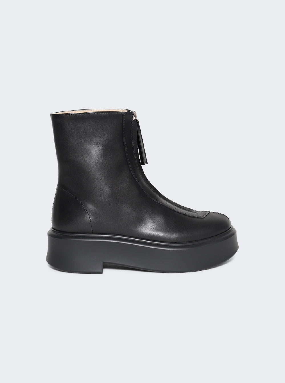 F1144-L64R_Black_01.jpg