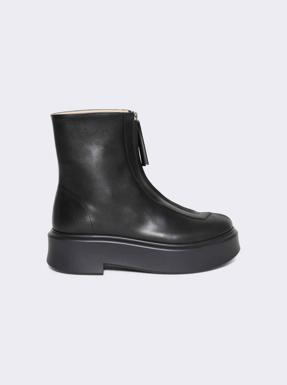 F1144-L64R_Black_01.jpg