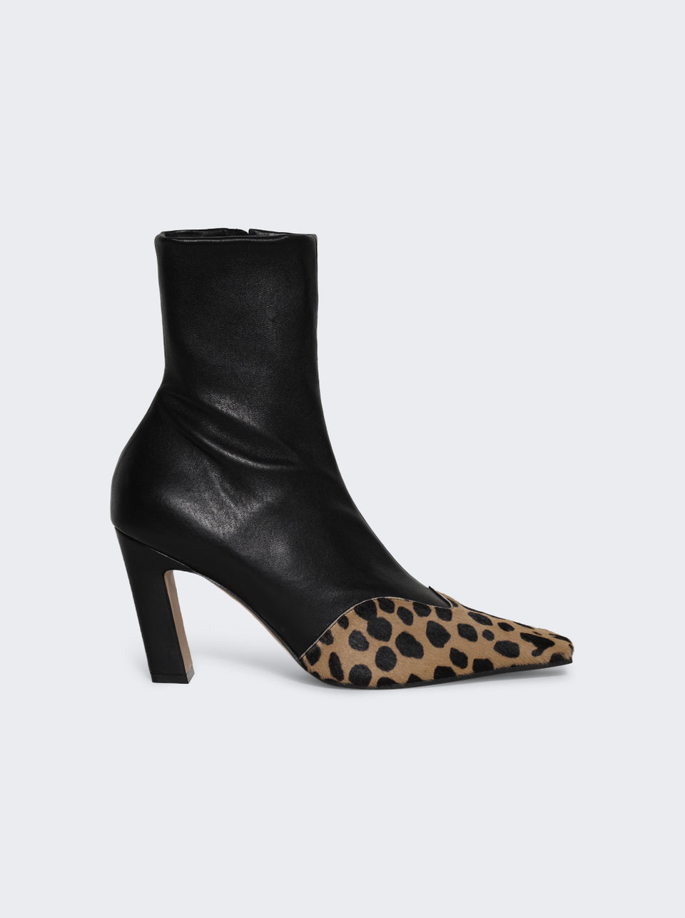 F1067-973 L973_Black_01.jpg