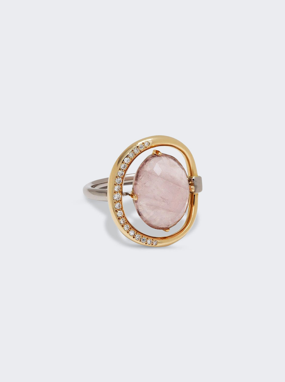 SURMESURE_Gold_01.jpg