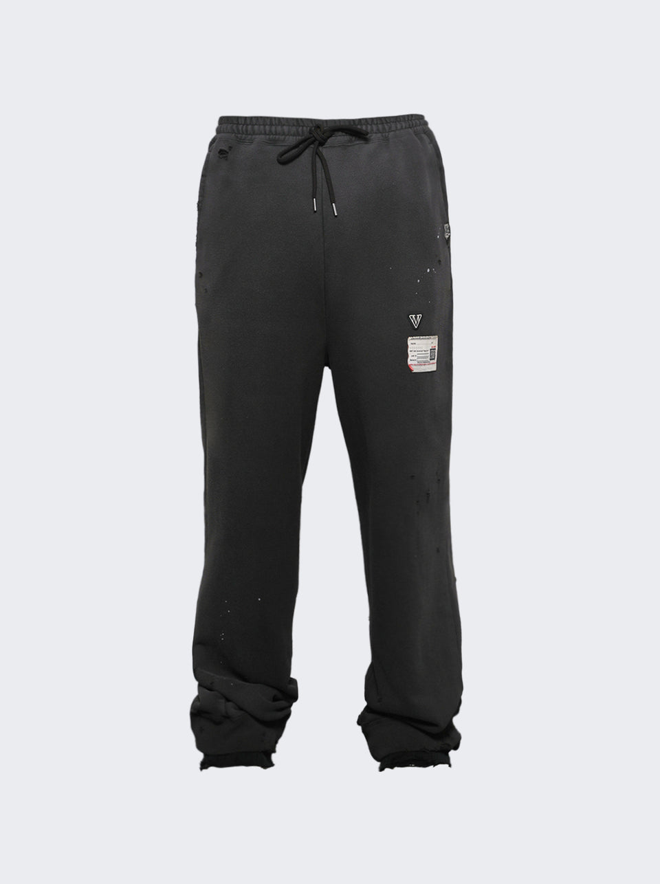 A15PT582_Black_01.jpg
