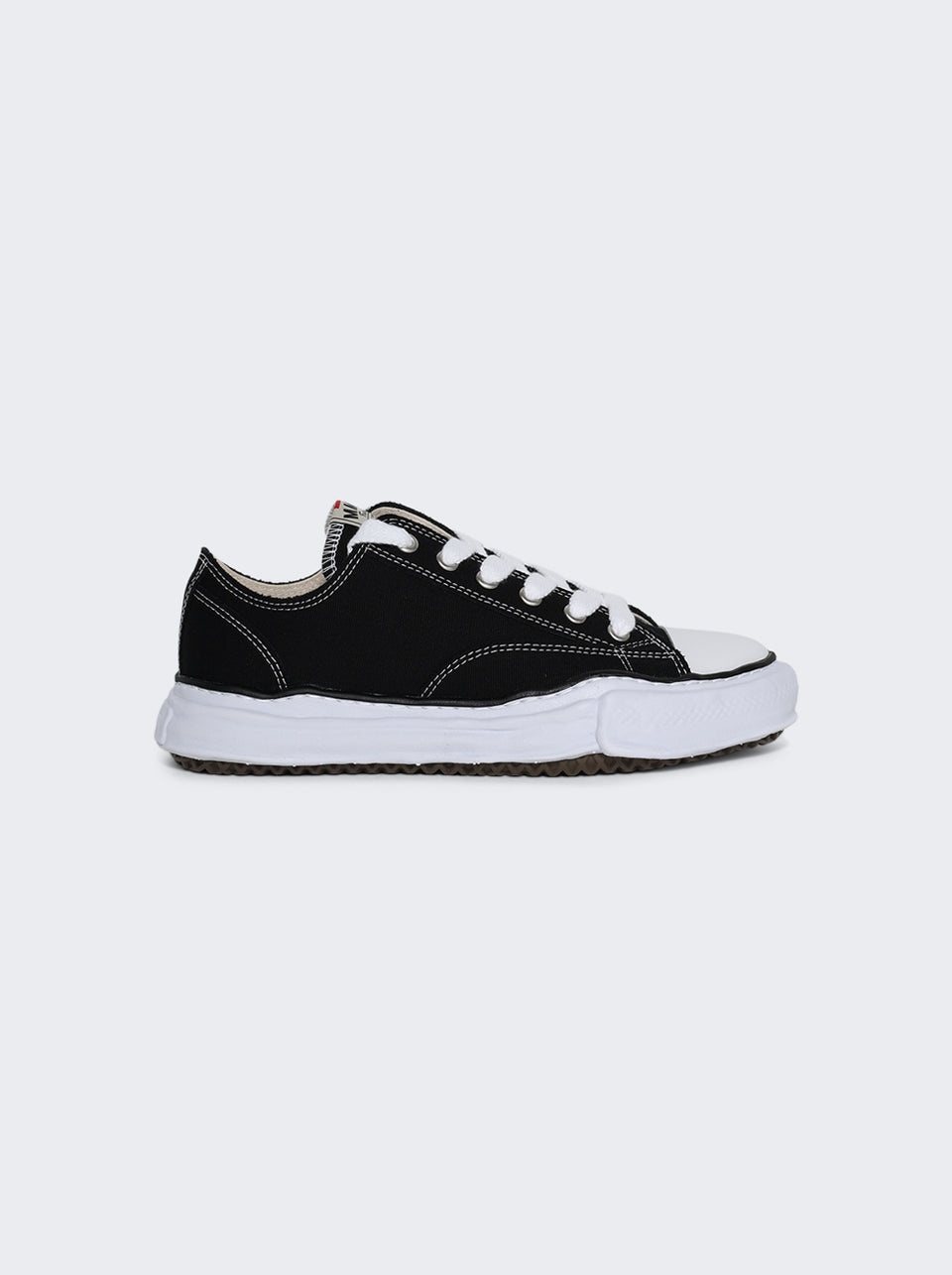 A01FW702_Black_01.jpg