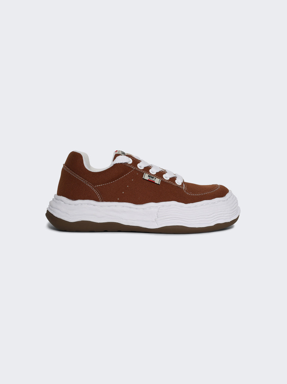 A15FW704_Brown_01.jpg