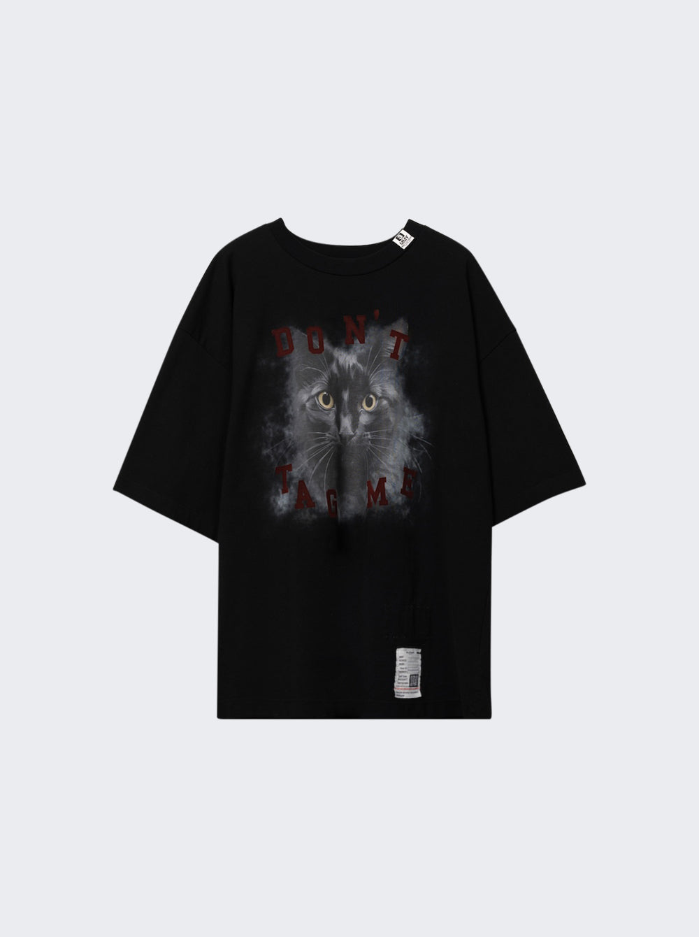 J17TS823_Black_01.jpg