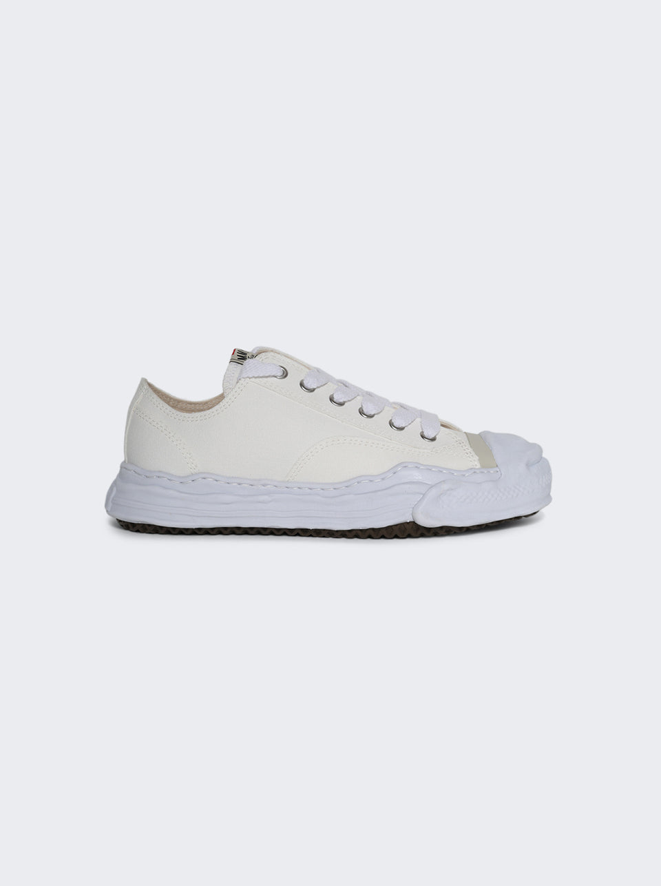 A05FW702_White_01.jpg