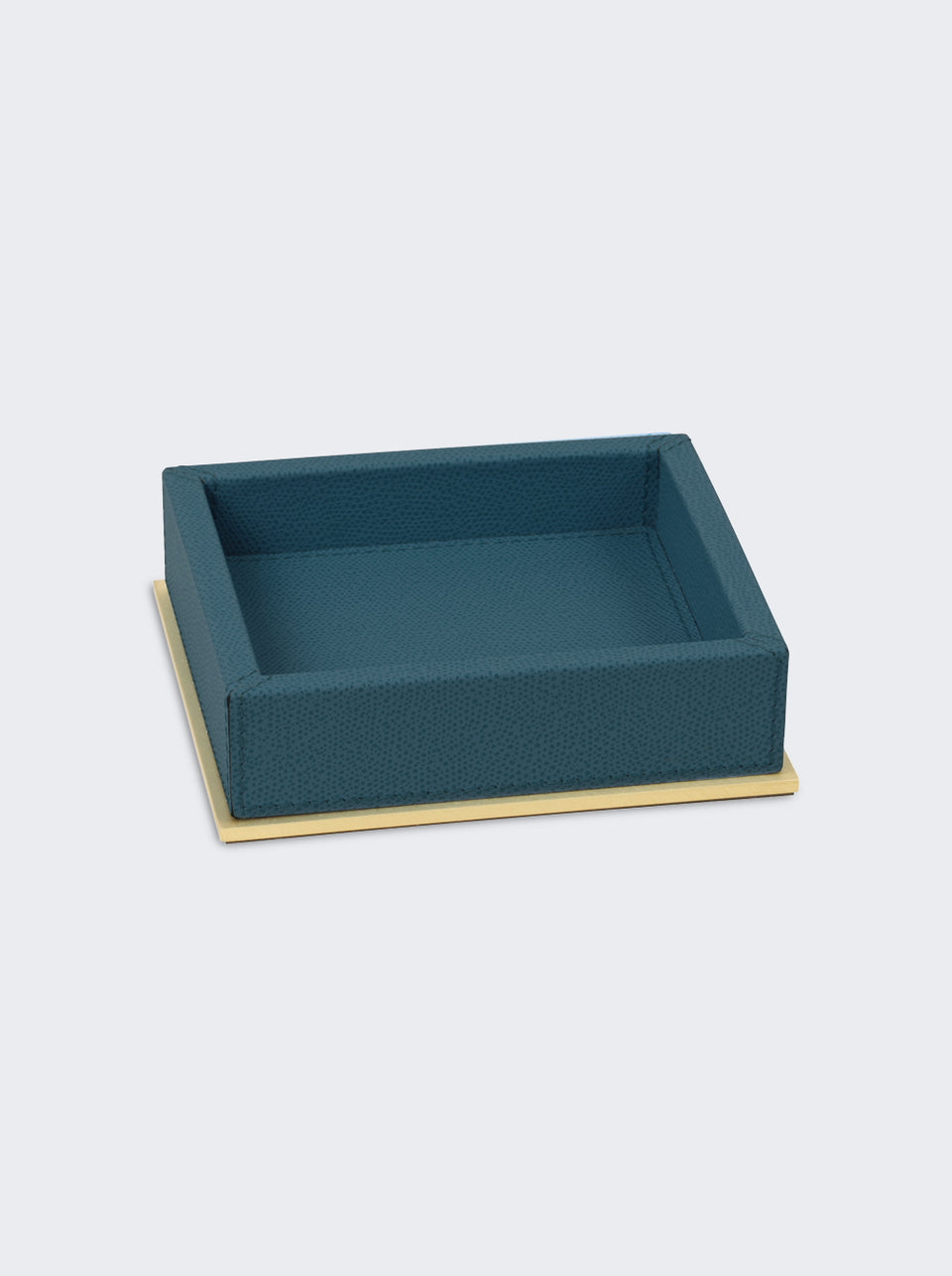 HV106_Blue_01.jpg