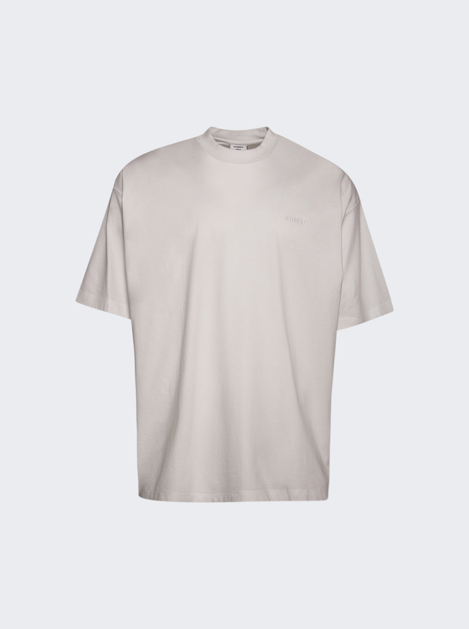 UA66TR765W_White_01.jpg