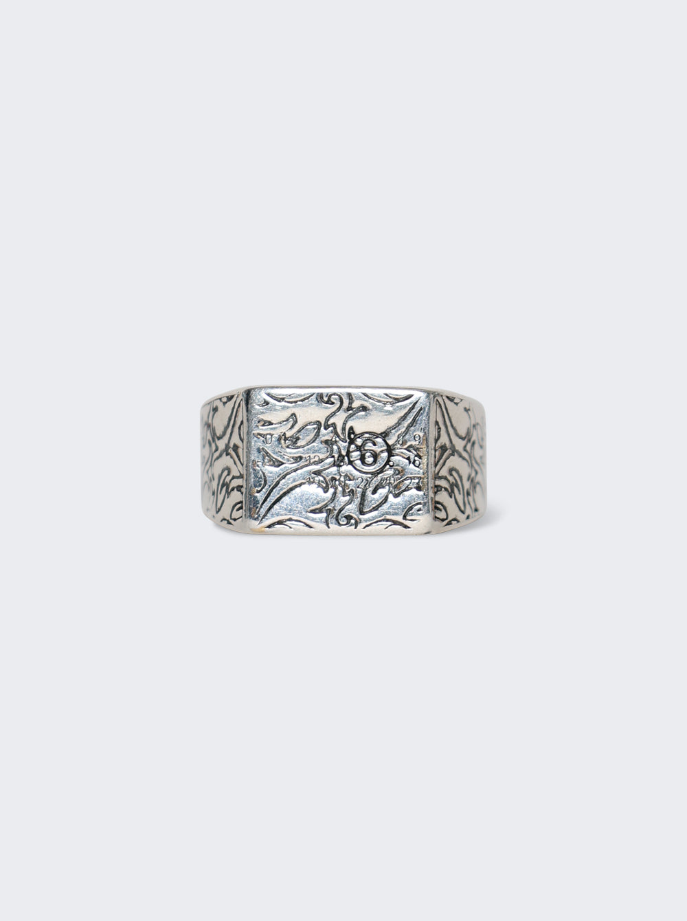 SM7UQ0130 P9387_Silver_01.jpg