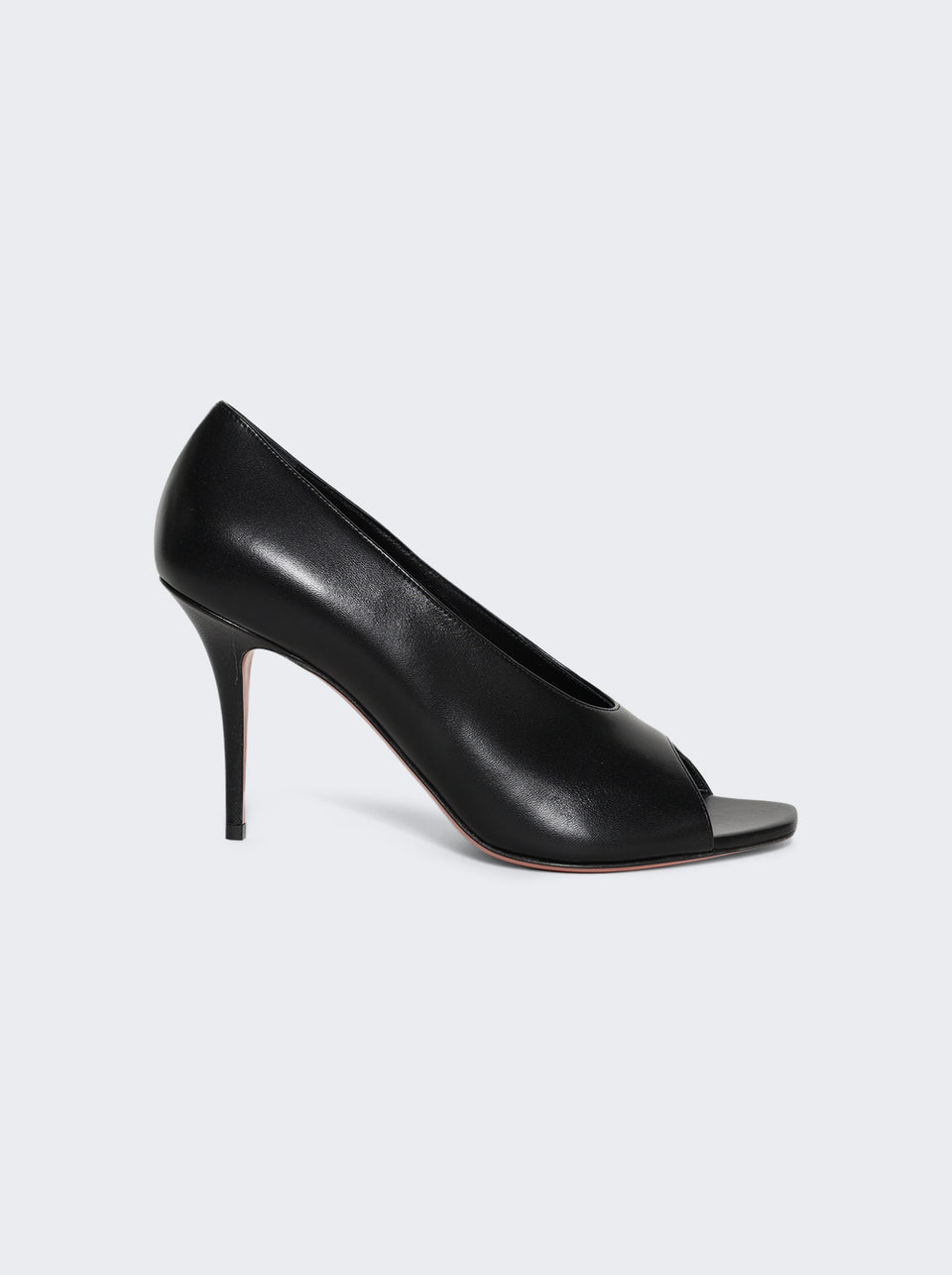 13S362498JUL_Black_01.jpg