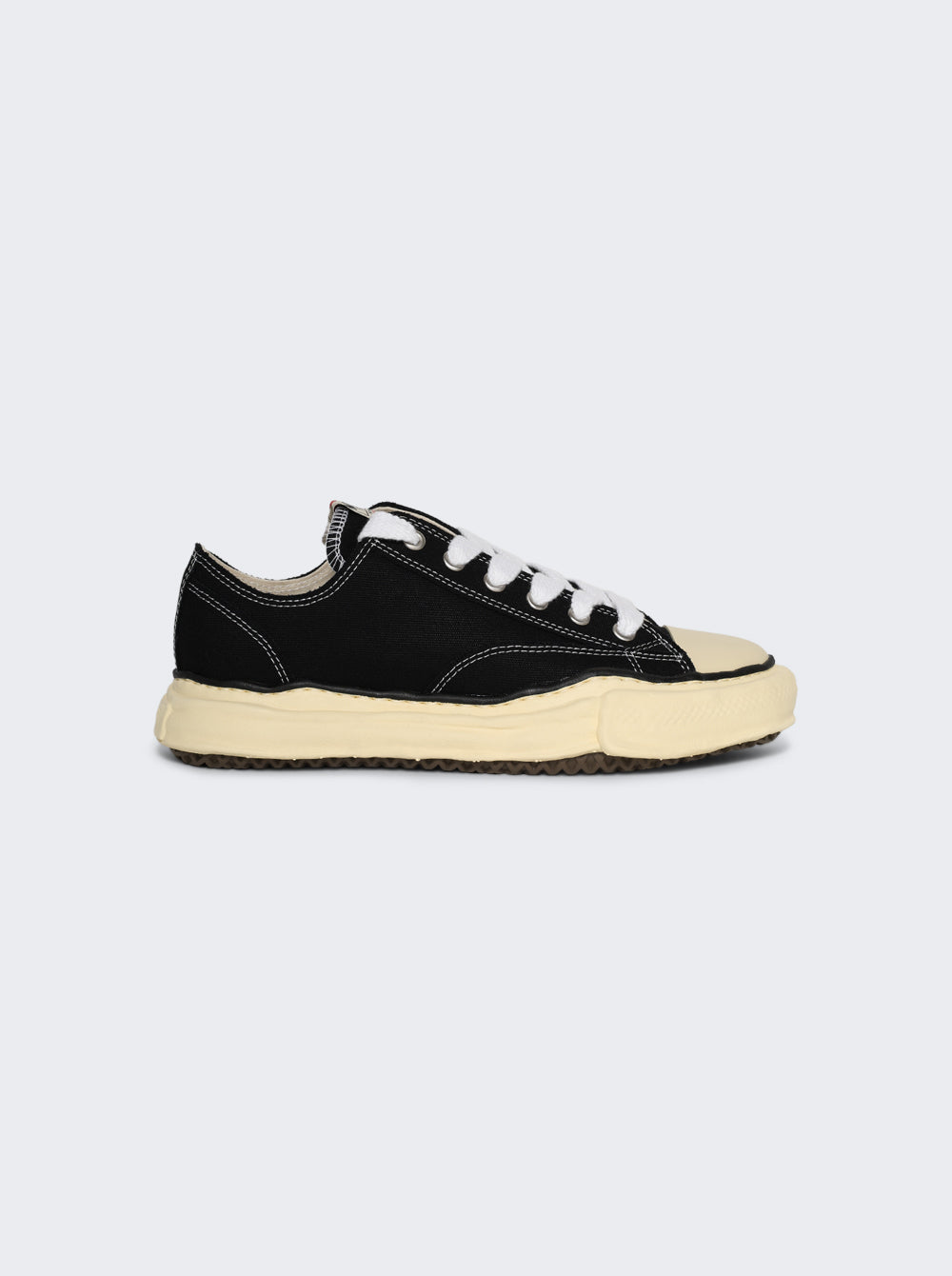 A09FW733_Black_01.jpg