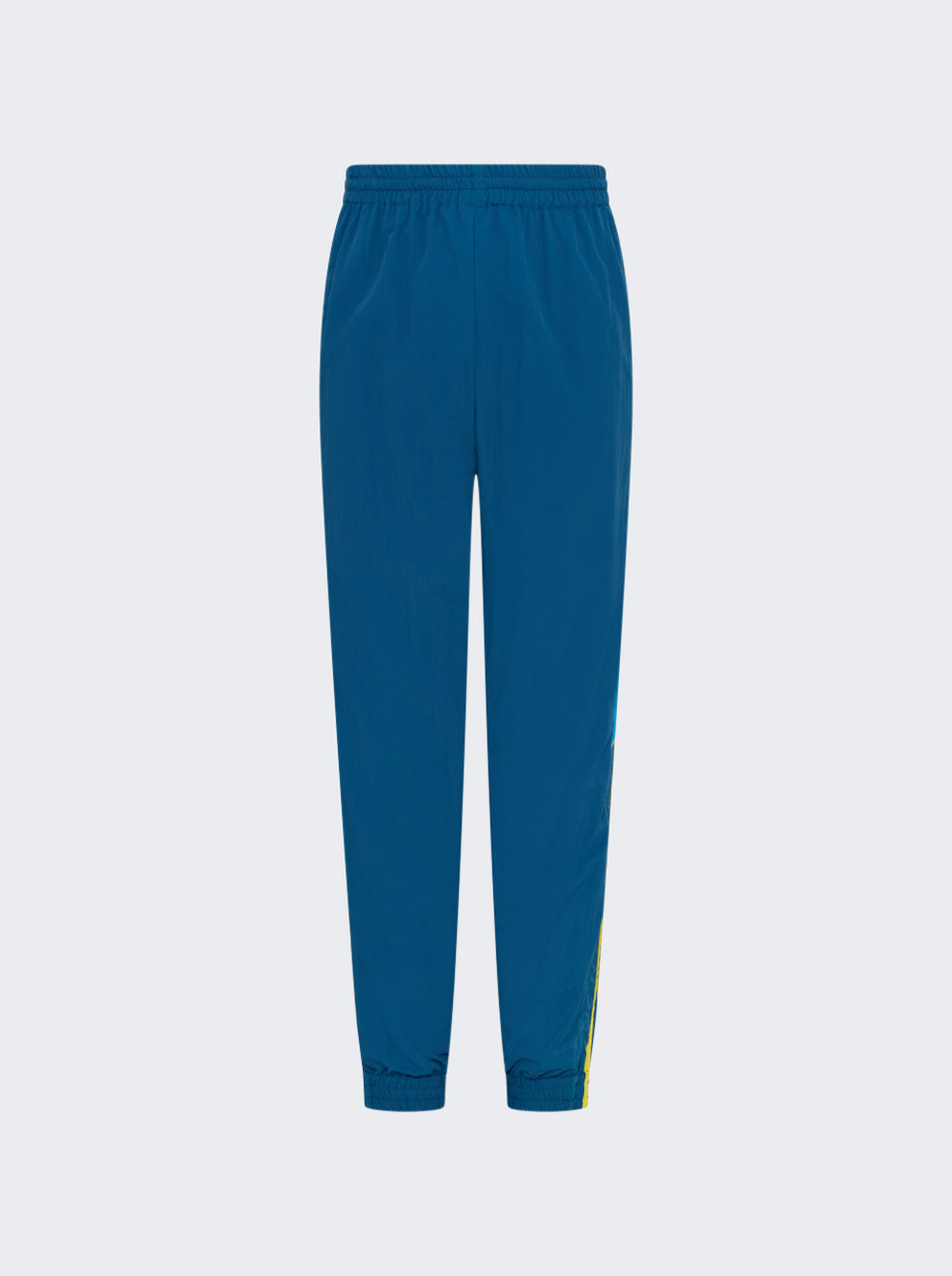 131WP01536_Blue_01.jpg