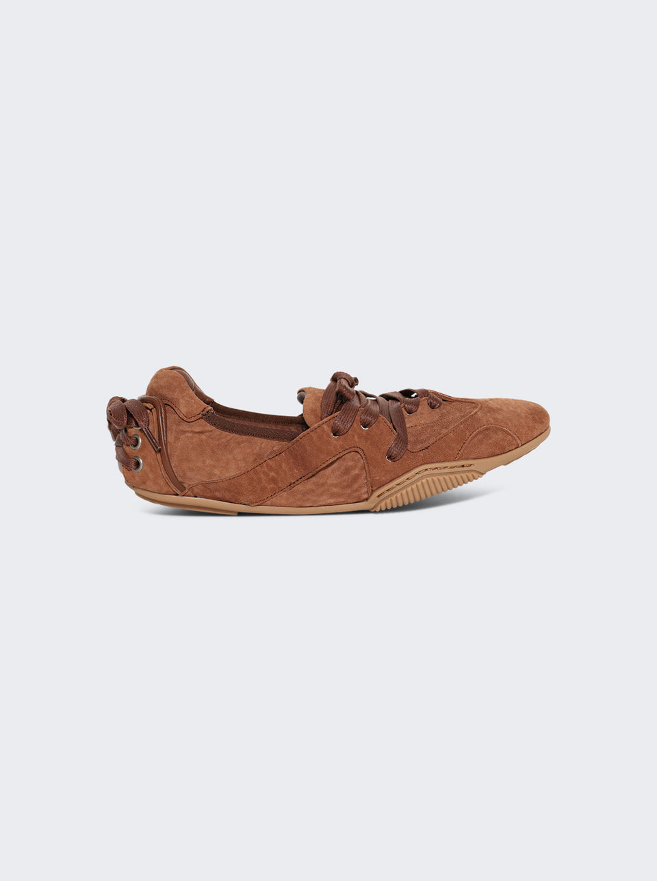AD0848_Brown_01.jpg