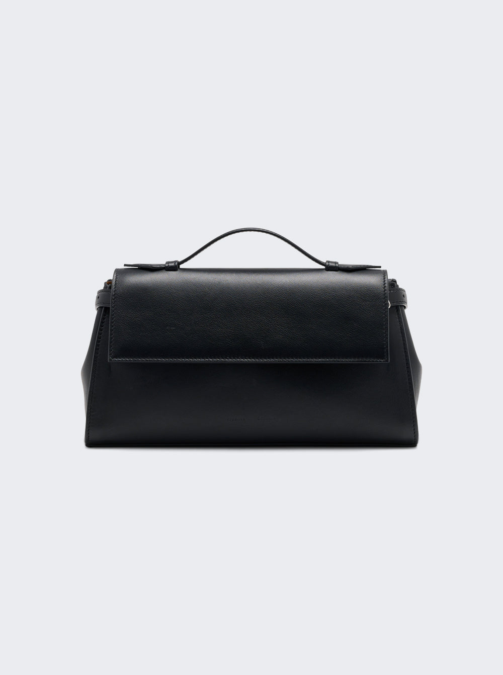 HB261118_Black_01.jpg