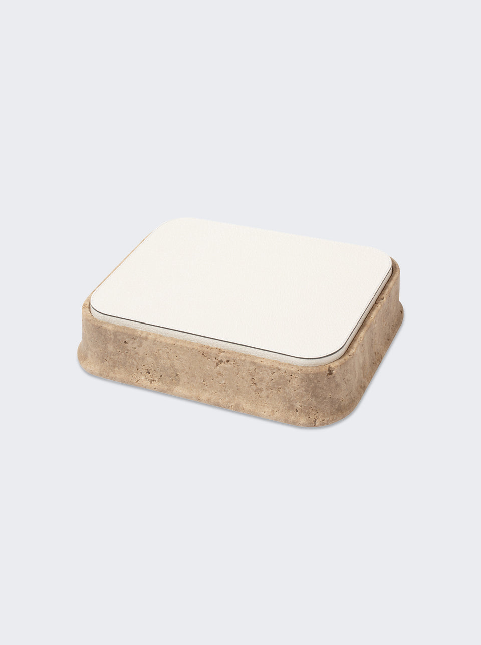HB543M_White_01.jpg