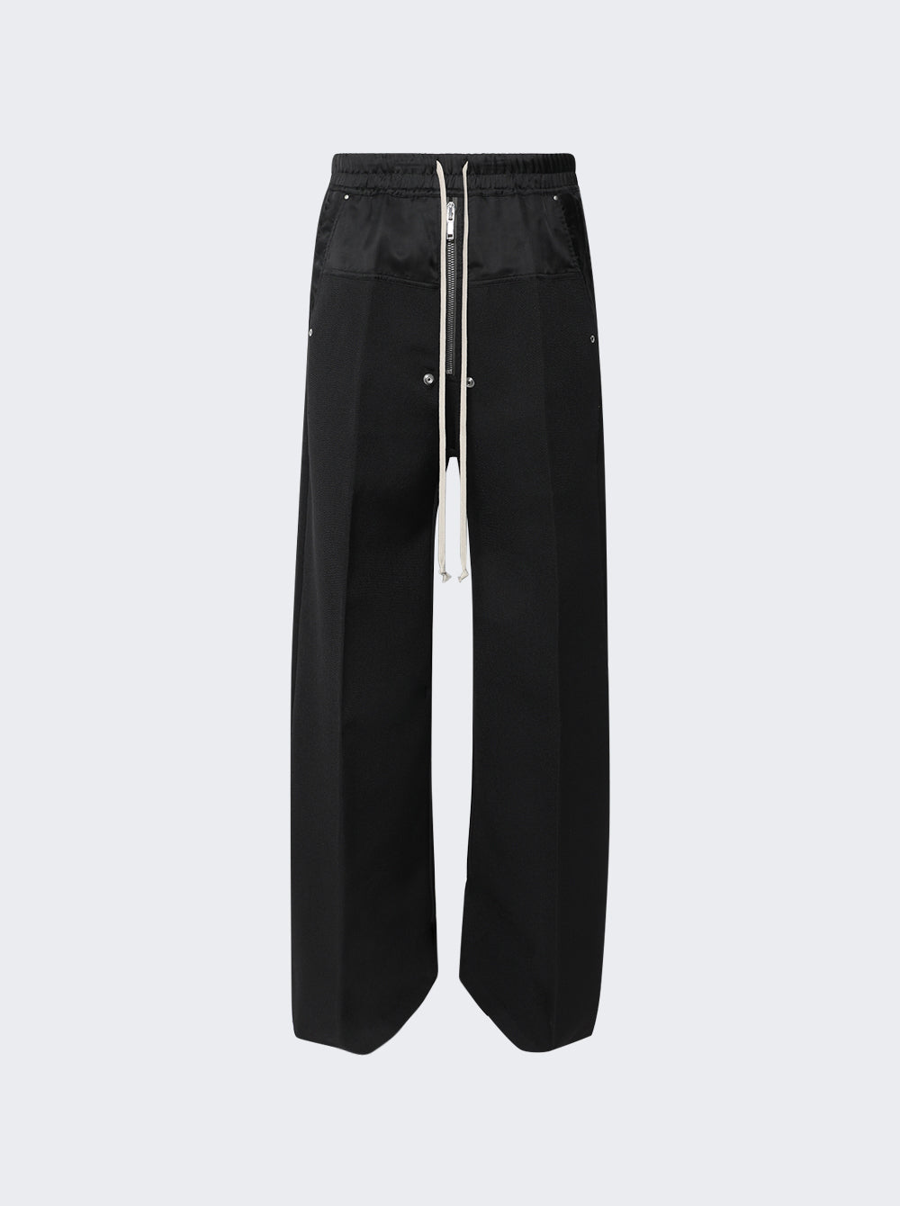 RR02F4366 WWHK_Black_01.jpg