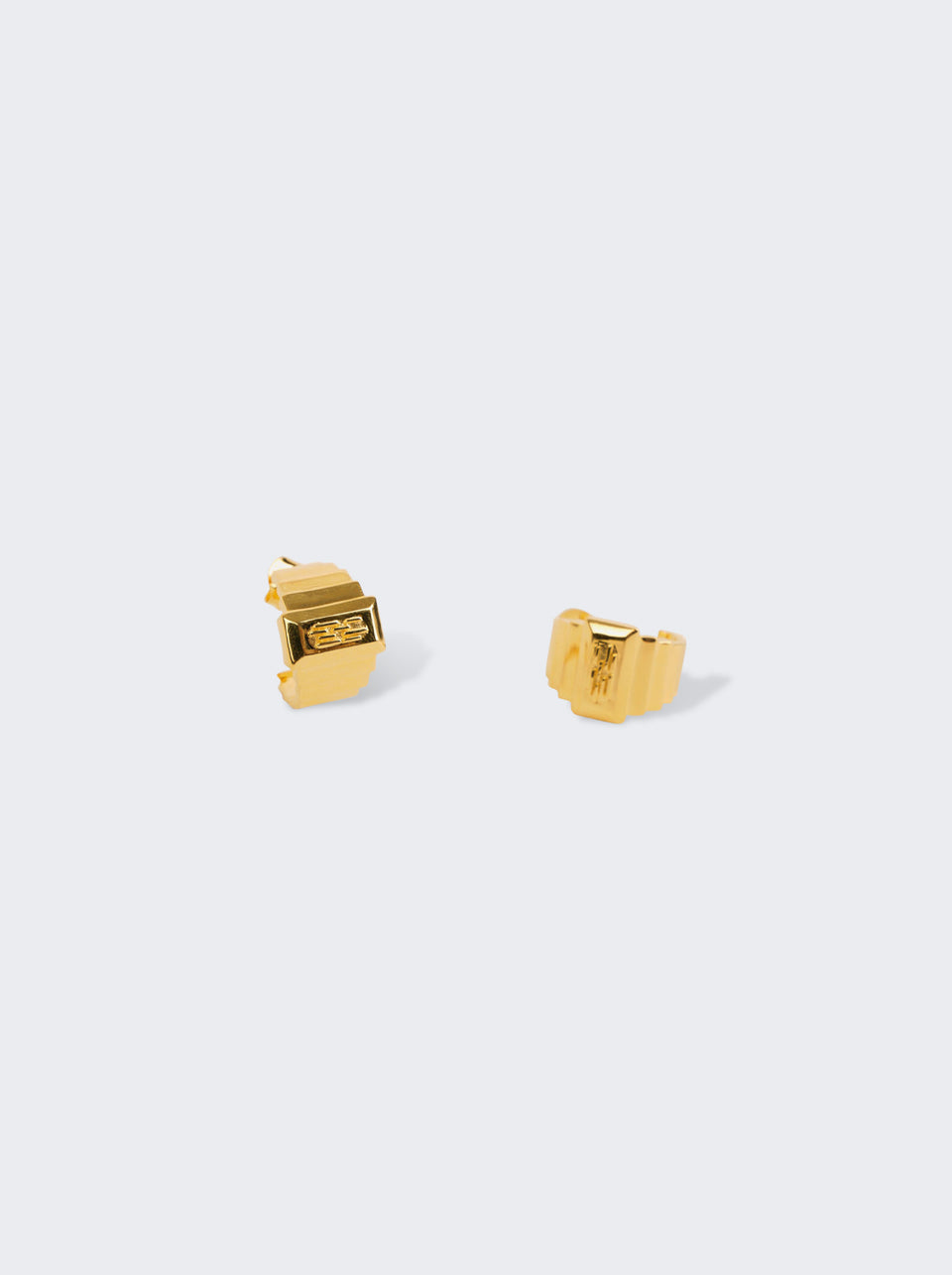 OC23E3_Gold_01.jpg