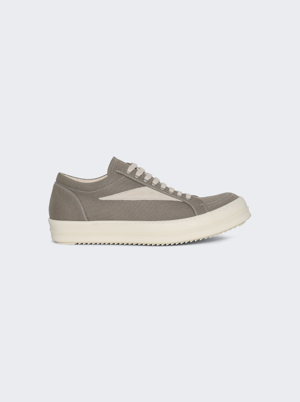 DU02F6803 DOLVS_Brown_01.jpg