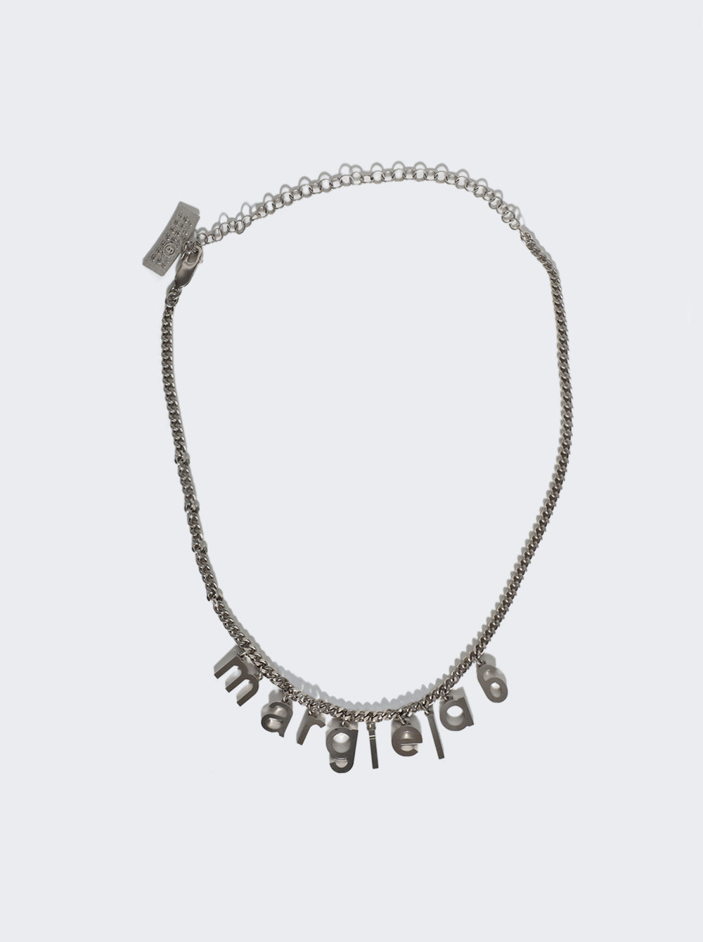 SM6UU0069 P7212_Silver_01.jpg