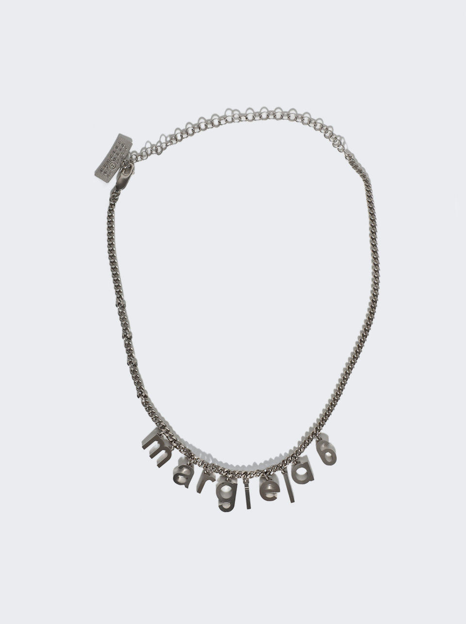 SM6UU0069 P7212_Silver_01.jpg