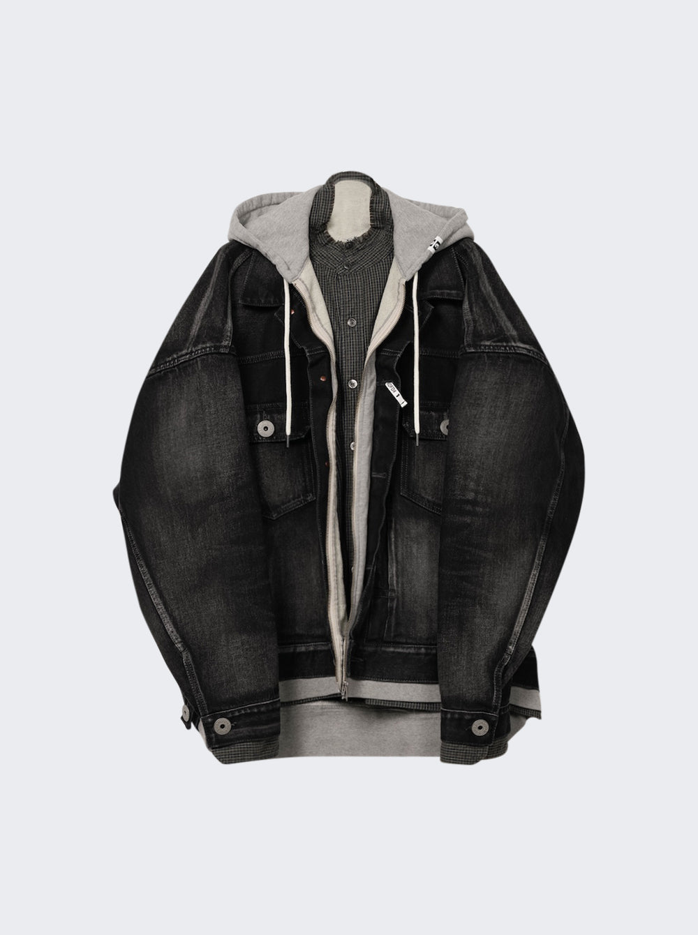 J17BL121_Black_01.jpg