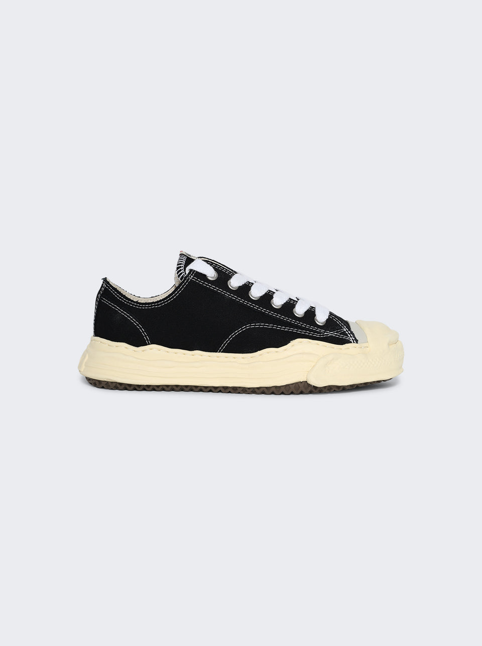 A09FW734_Black_01.jpg