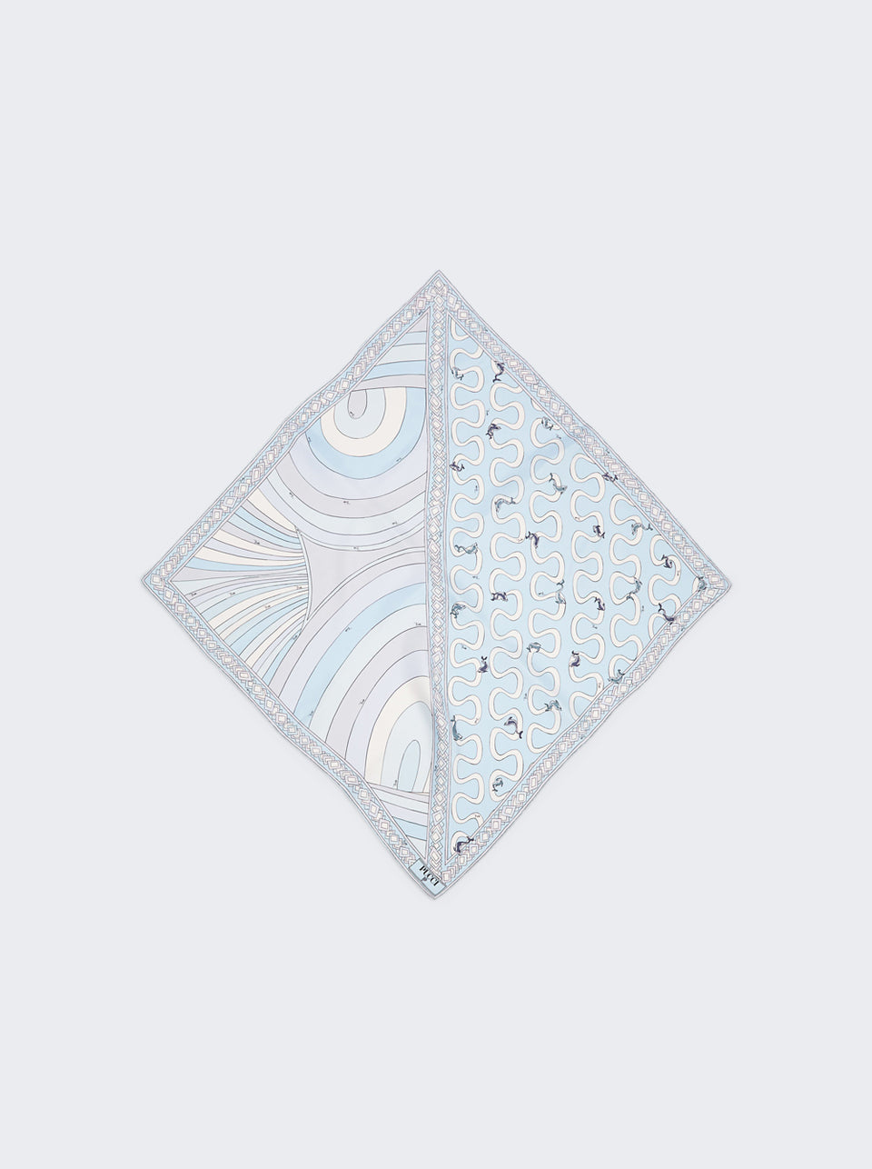 6UGB42-6UC12_Light Blue_01.jpg