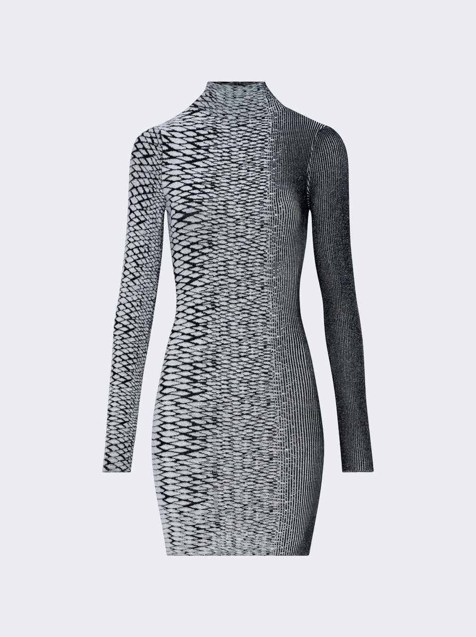 26/01-W-DR089-K021-0003_BLACK AND WHITE_01.jpg