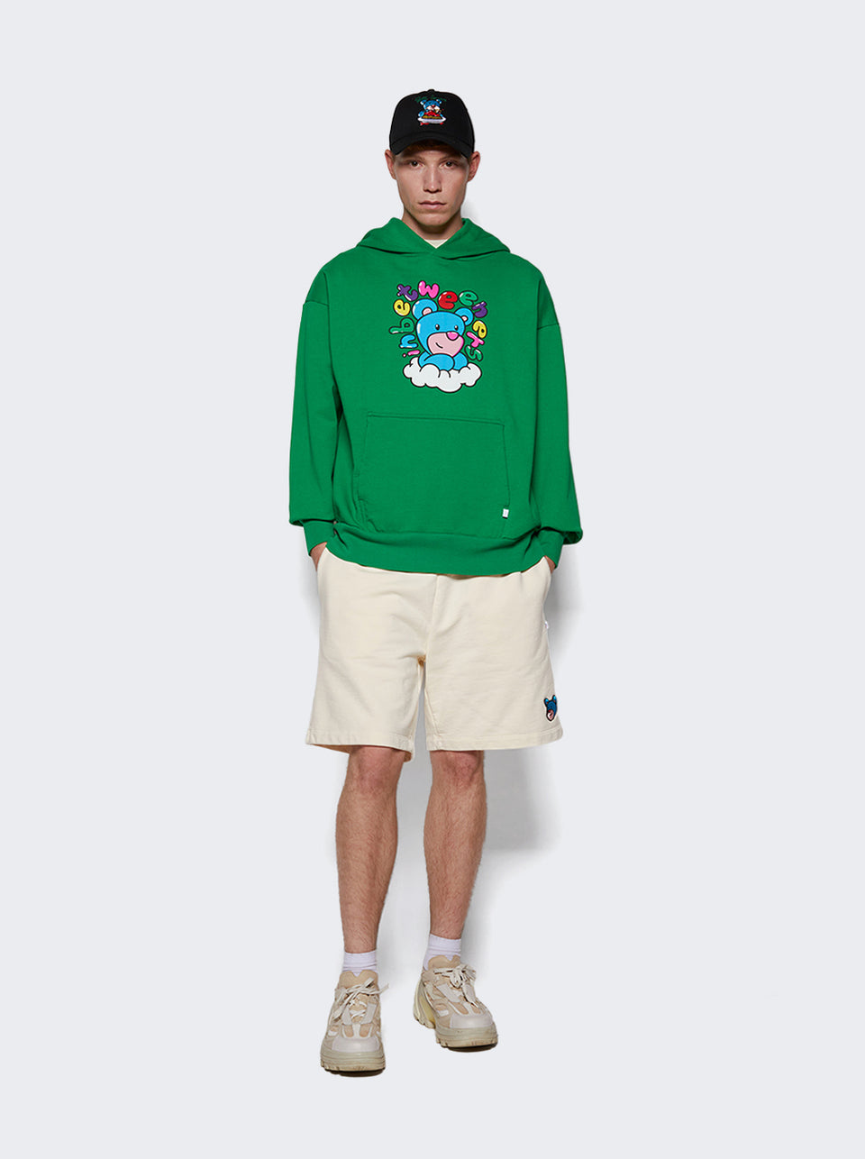F4TWUAHS020_Green_02.jpg