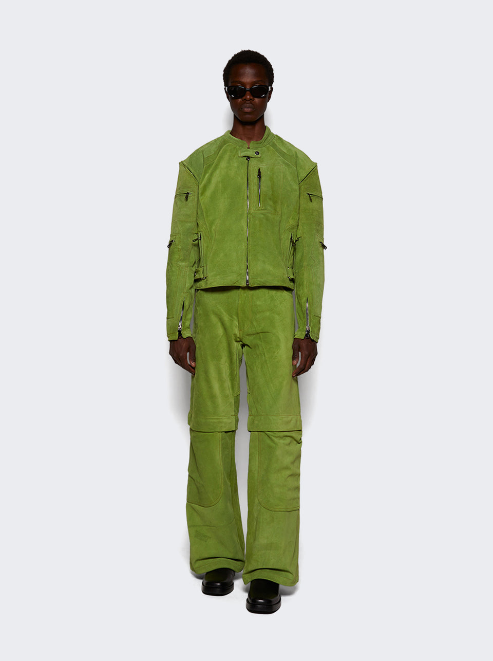 075_Green_02.jpg