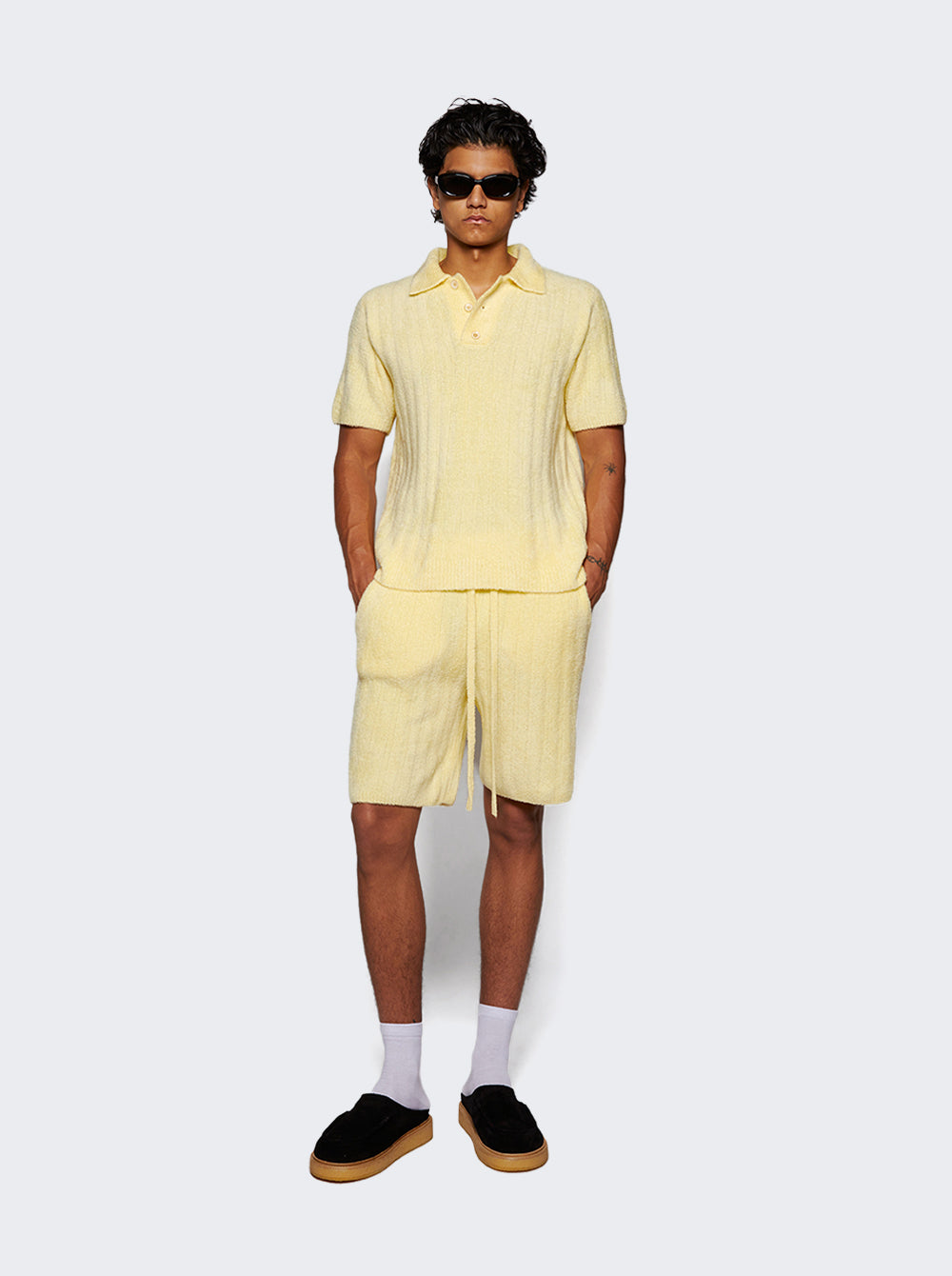240551_Yellow_02.jpg