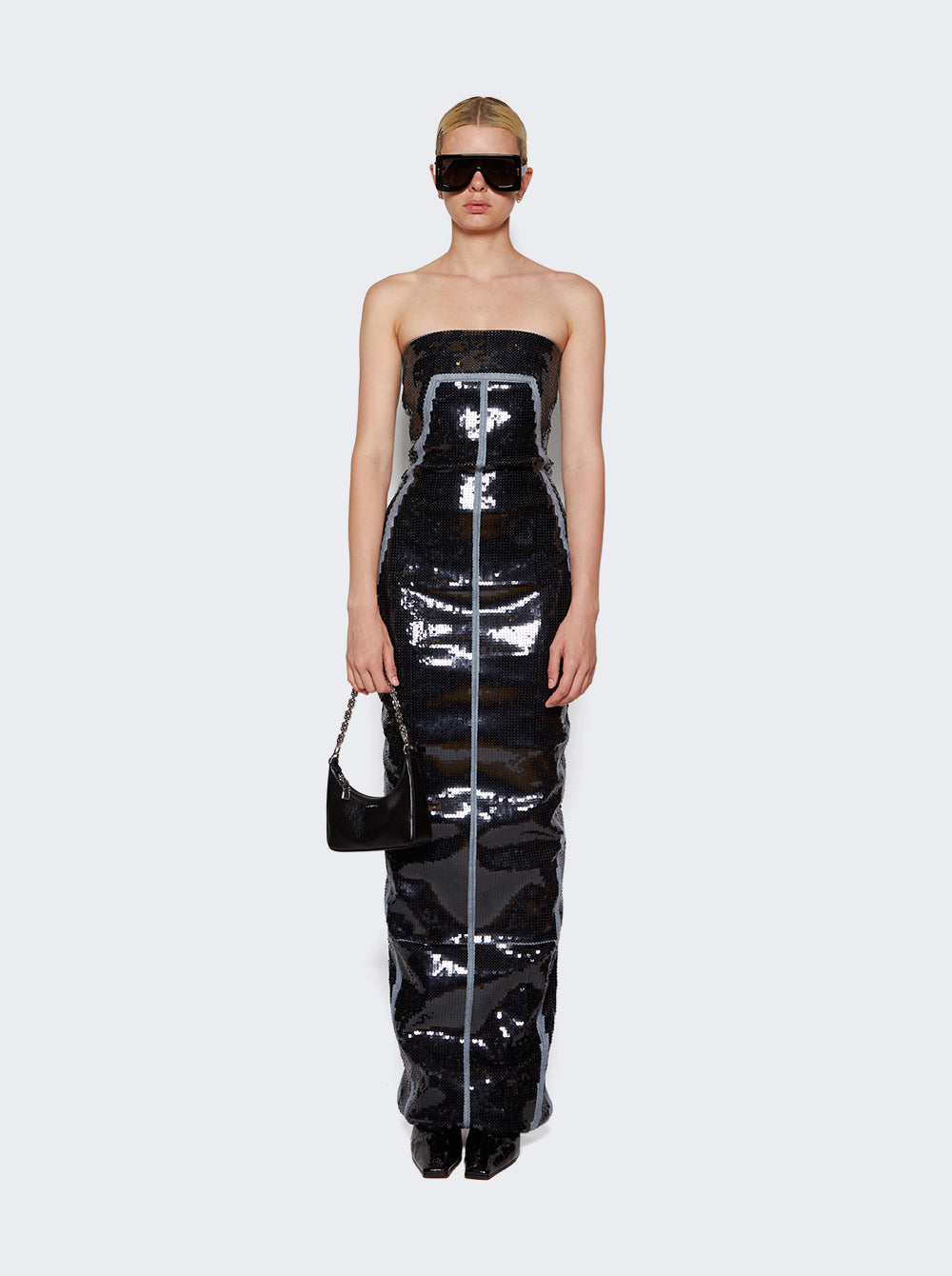 F1069-825 L825_Black_02.jpg