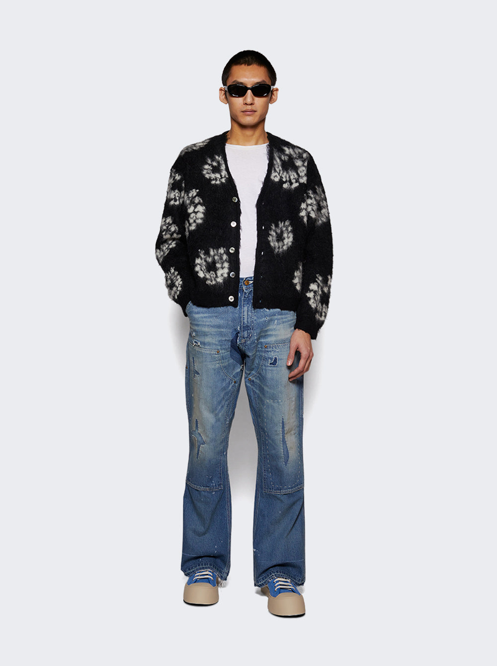 SM-YS1-0000-C50_Black_02.jpg