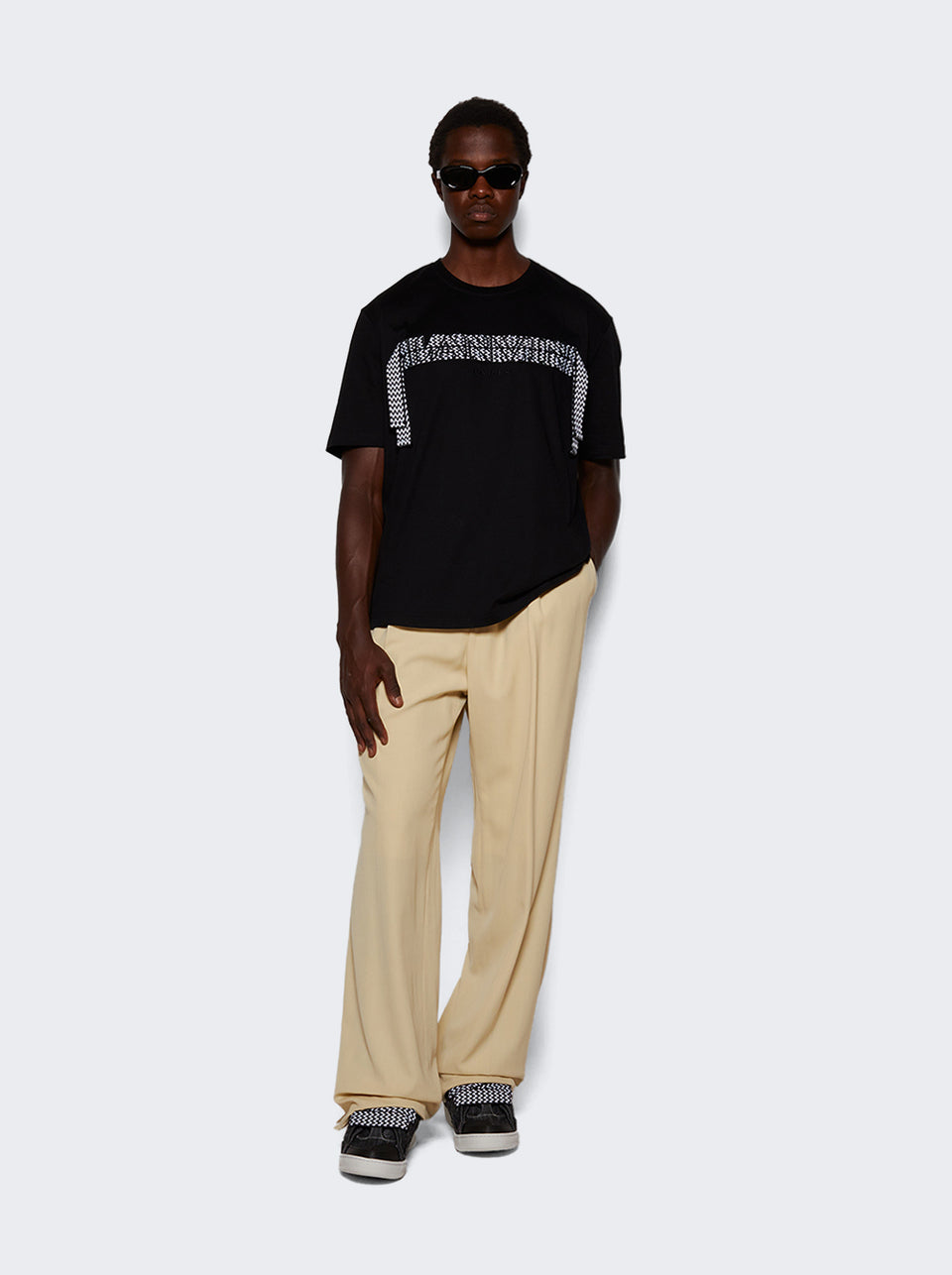 RM-TS0010-J198-H24_Black_02.jpg