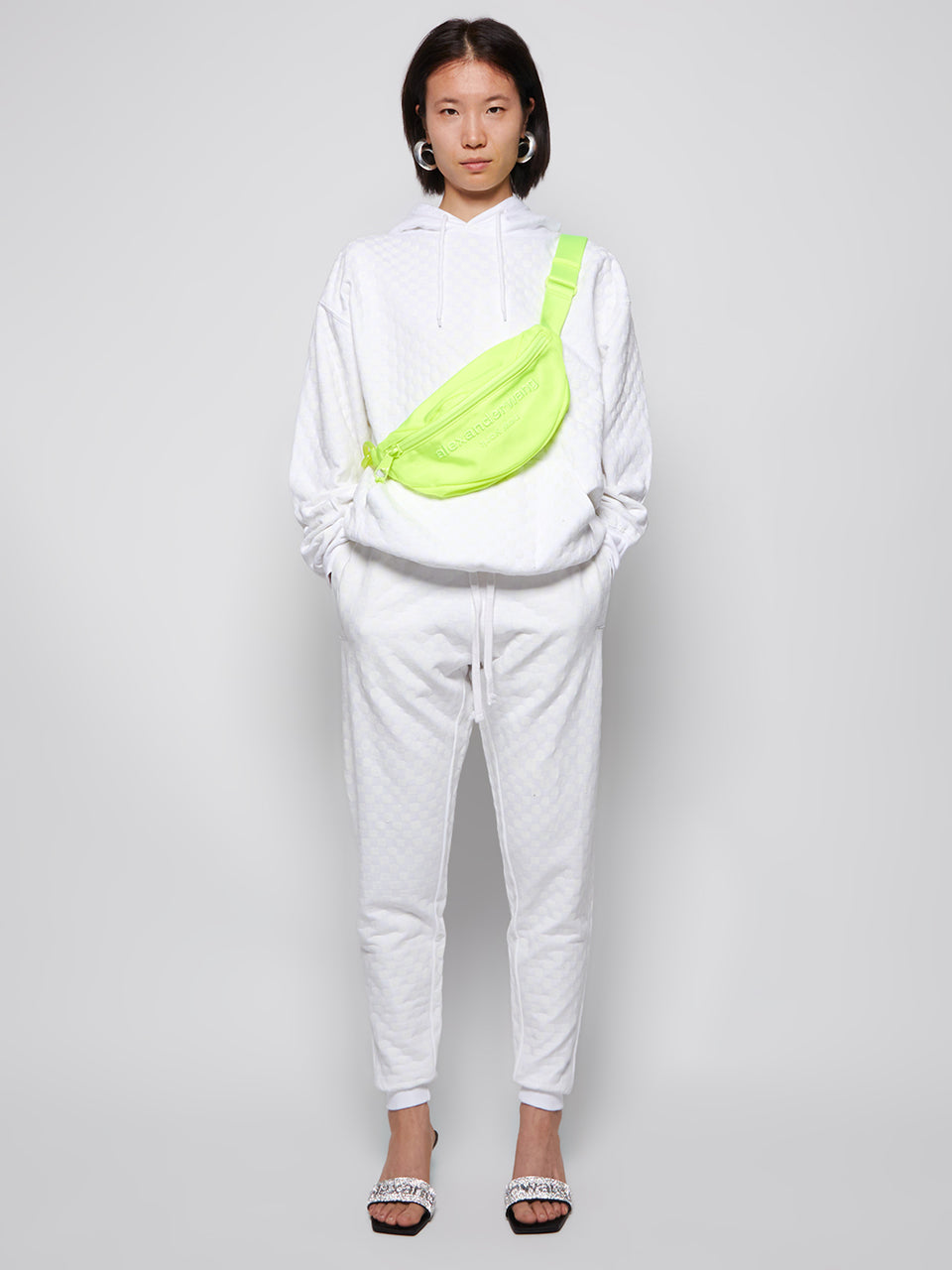 002-SW-39-WID_White_02.jpg