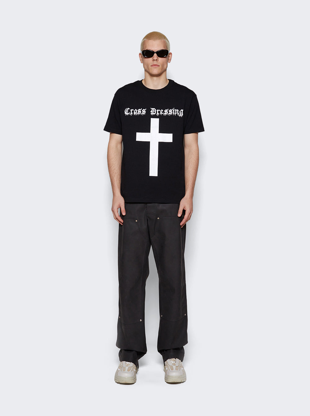 CROSS DRESSING T-SHIRT_Black_02.jpg