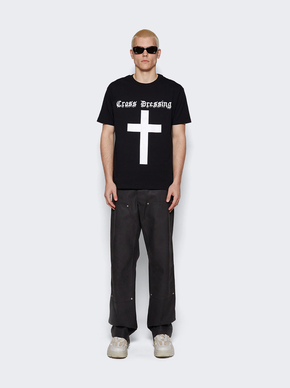 CROSS DRESSING T-SHIRT_Black_02.jpg