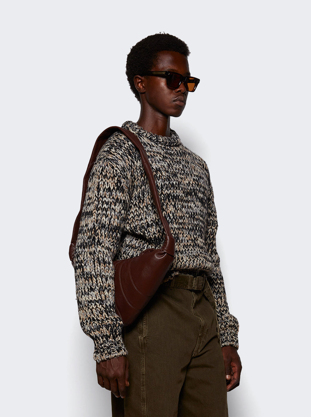 BG0001 LL0018_Brown_02.jpg