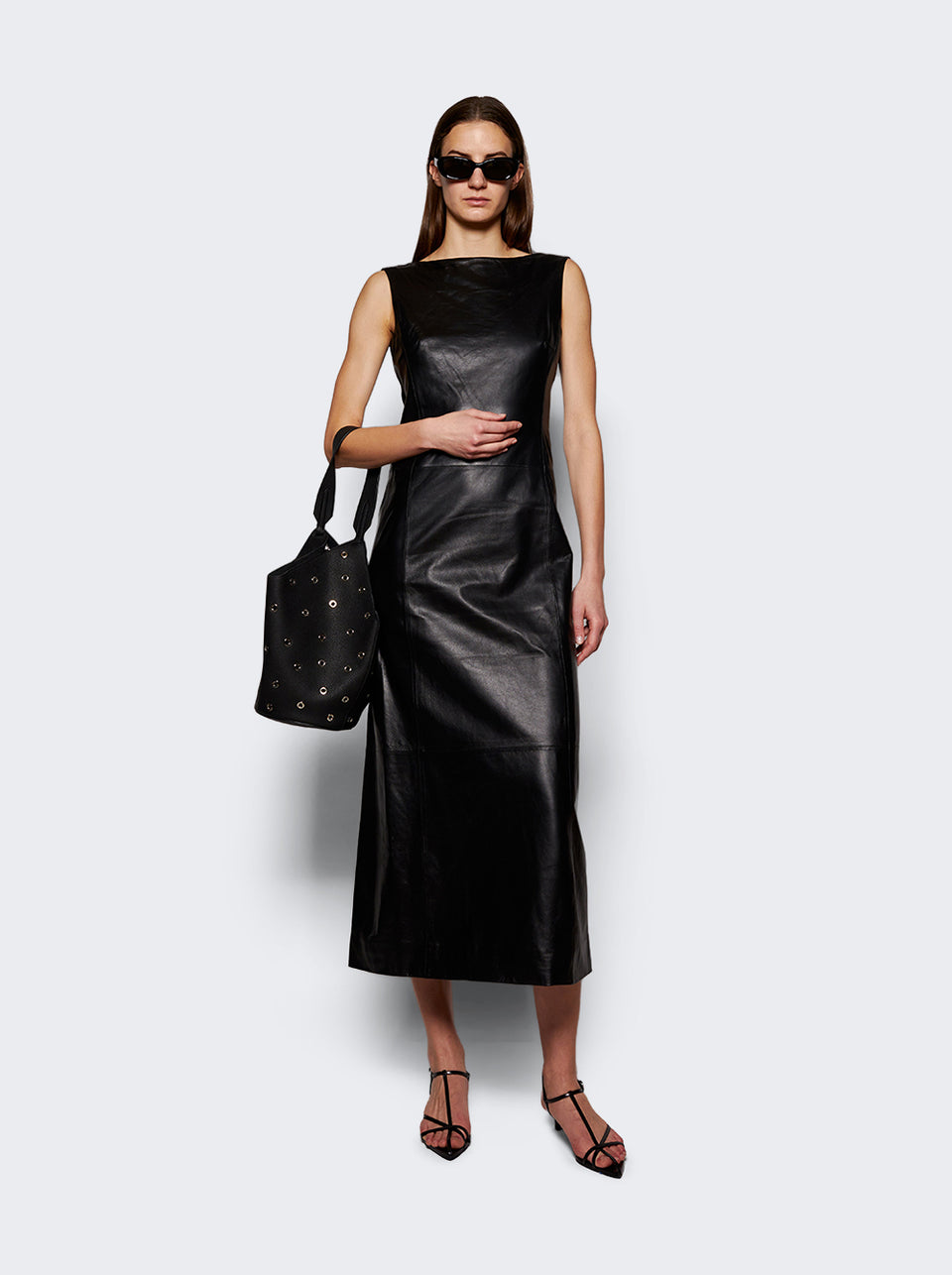 R2513006_Black_02.jpg