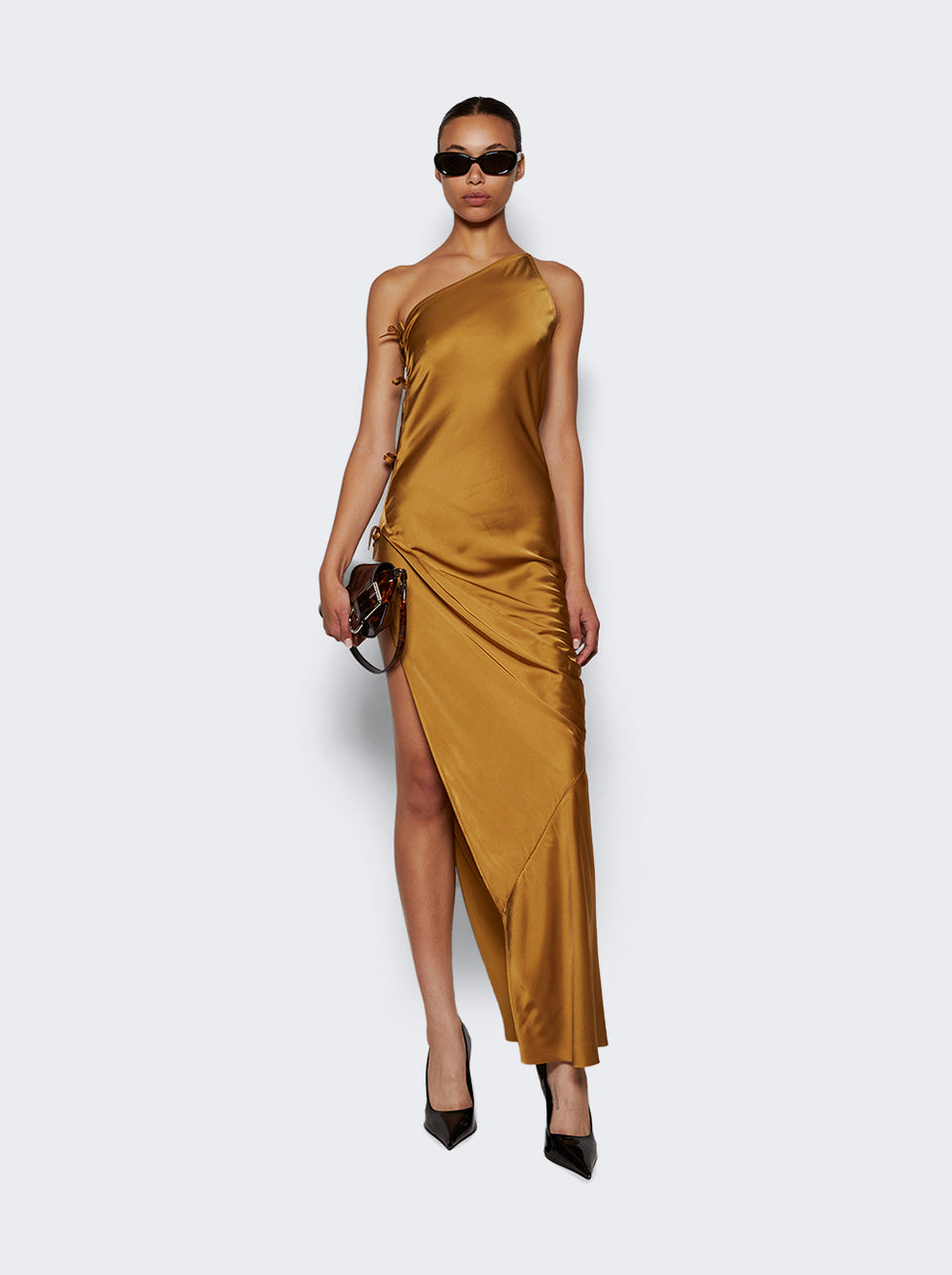 RP02D3540 SCH_Gold_02.jpg