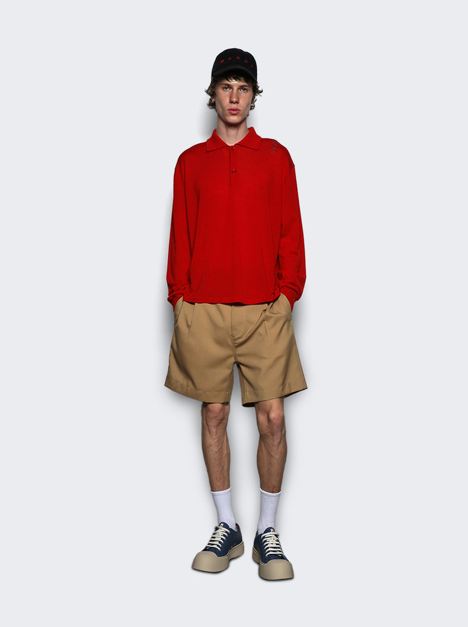 POMG0072A0 UFW521_Red_02.jpg