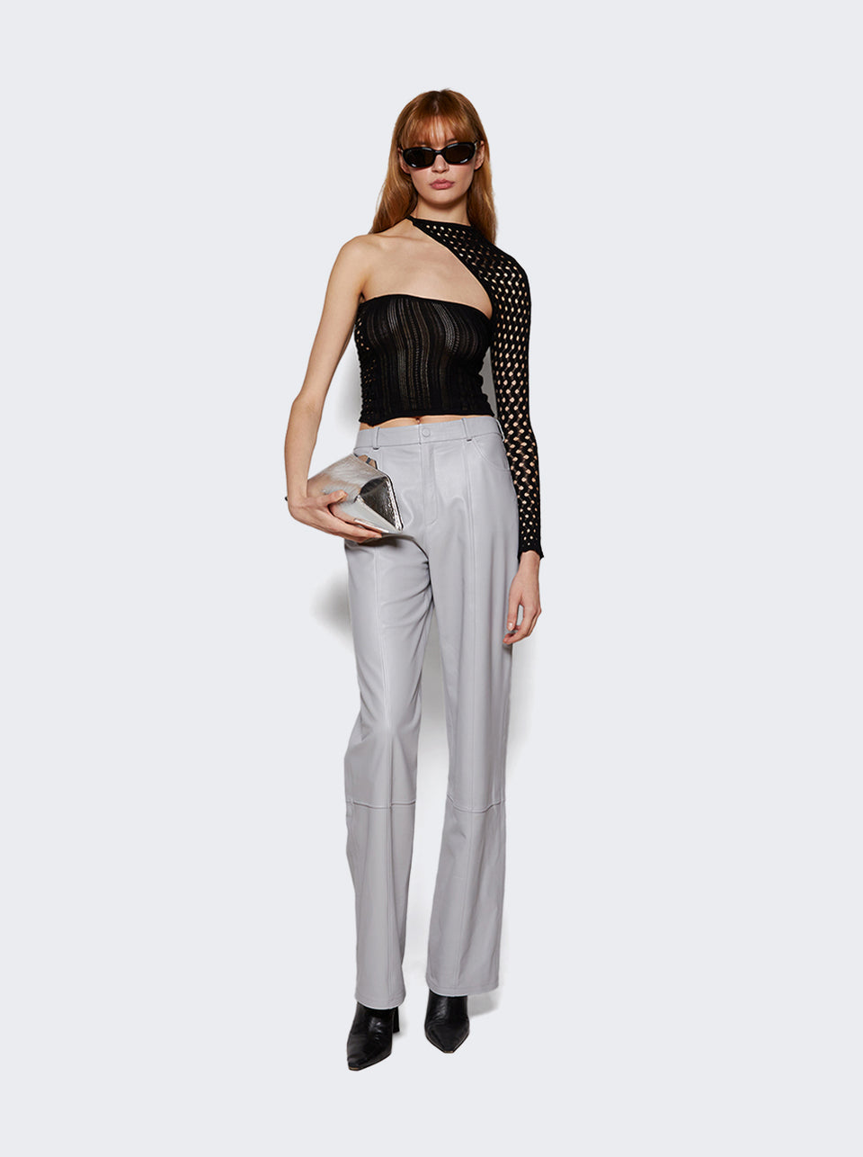 REAW23K_11W_Black_02.jpg