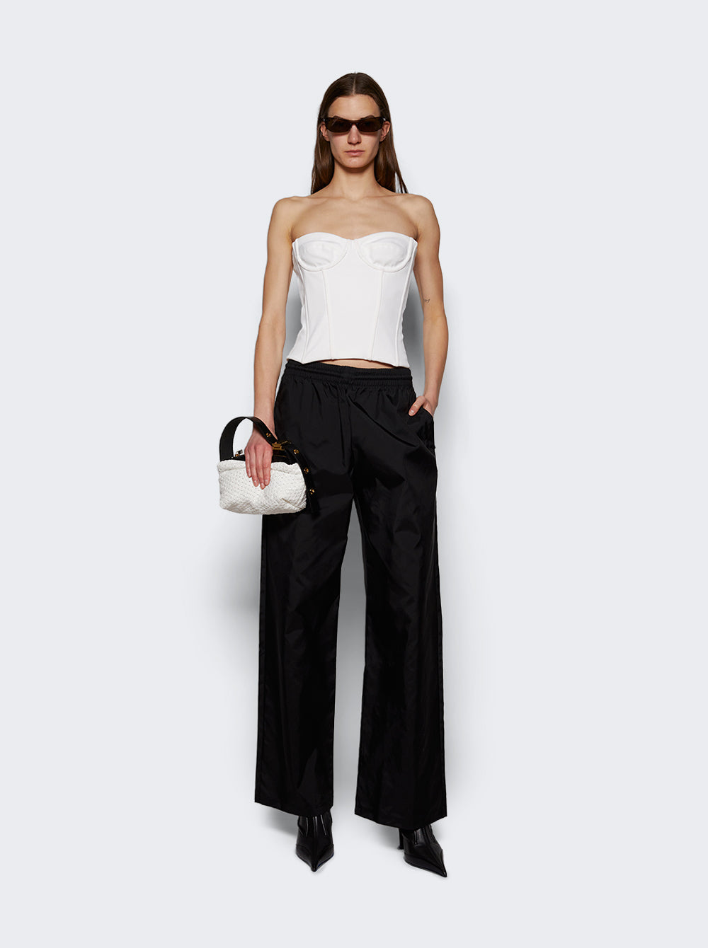 W1101F24MJ_White_02.jpg