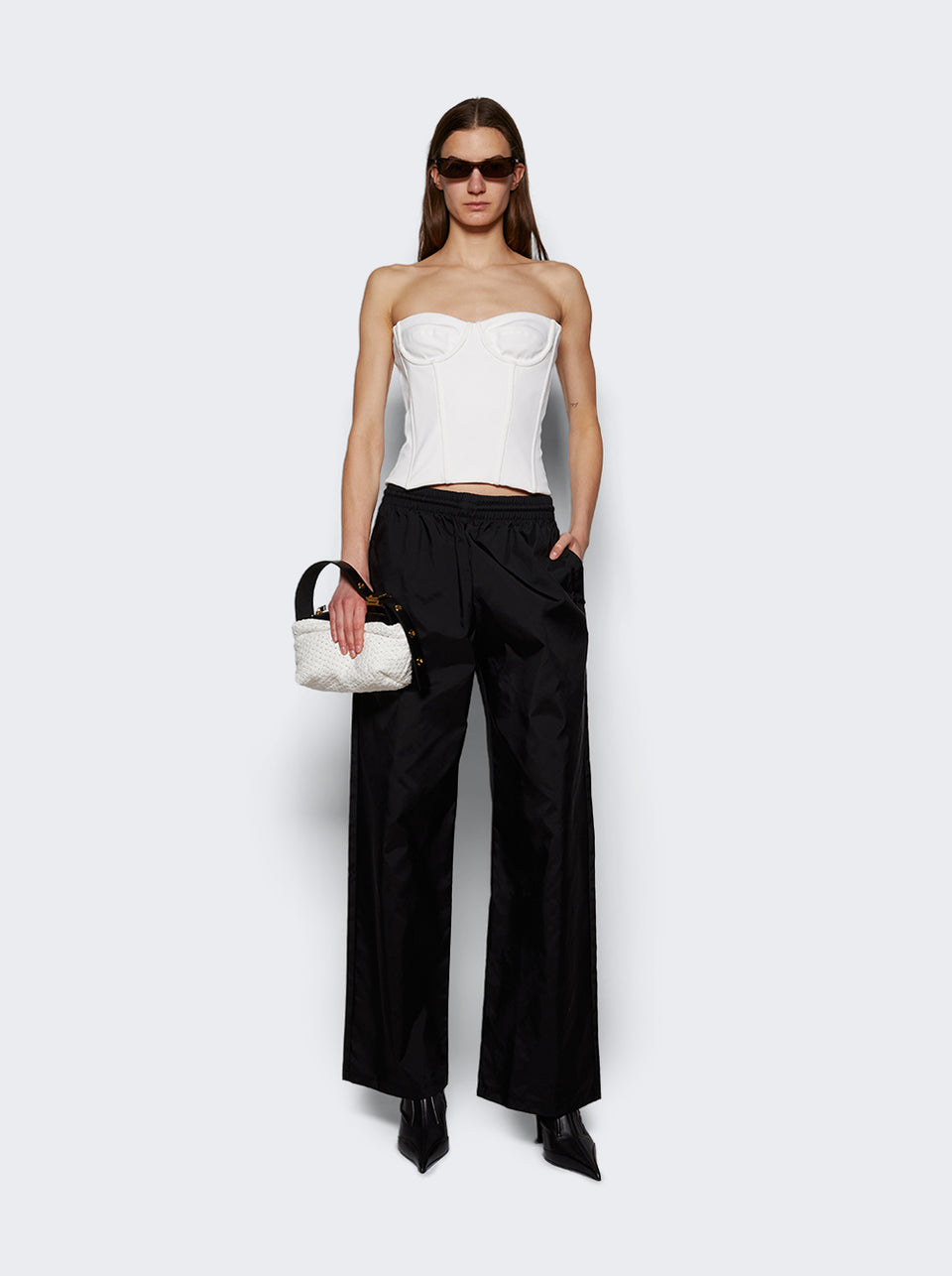 W1101F24MJ_White_02.jpg