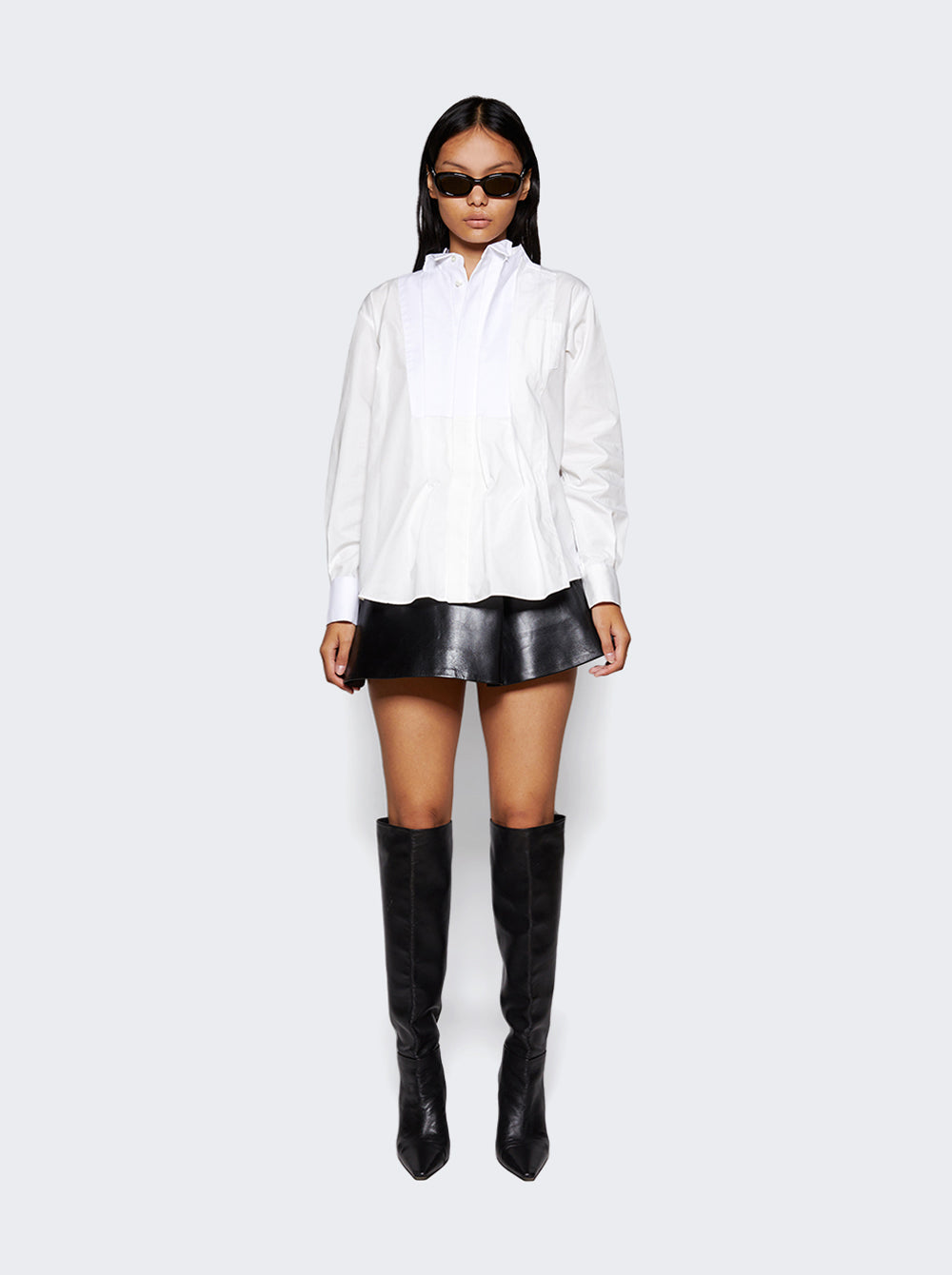 4112830 L830_Black_02.jpg