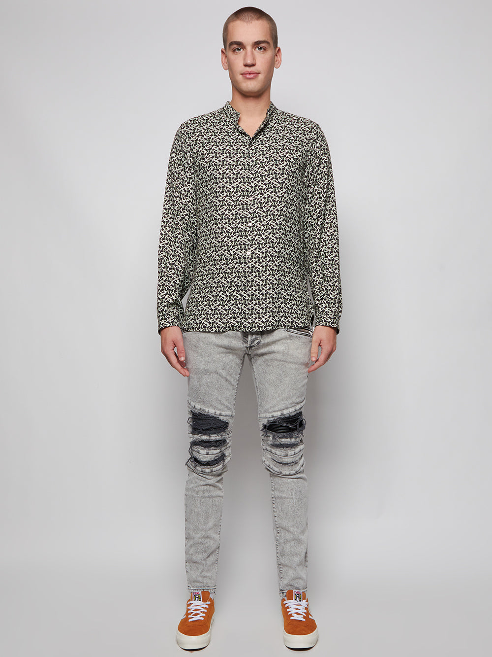 TO0024-2_Grey_02.jpg