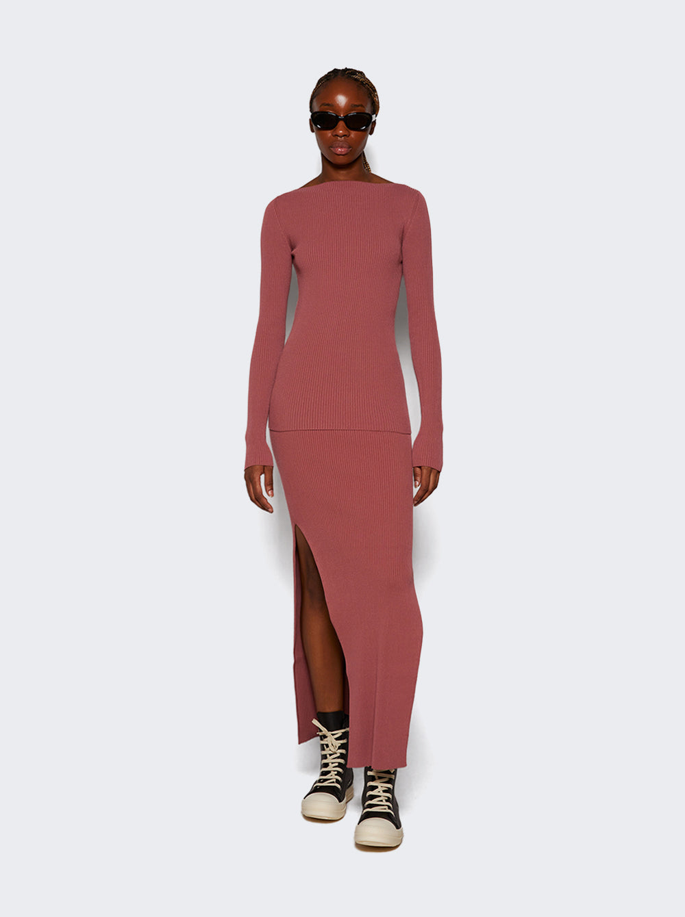 RP02D3619 RIBVI_Red_02.jpg