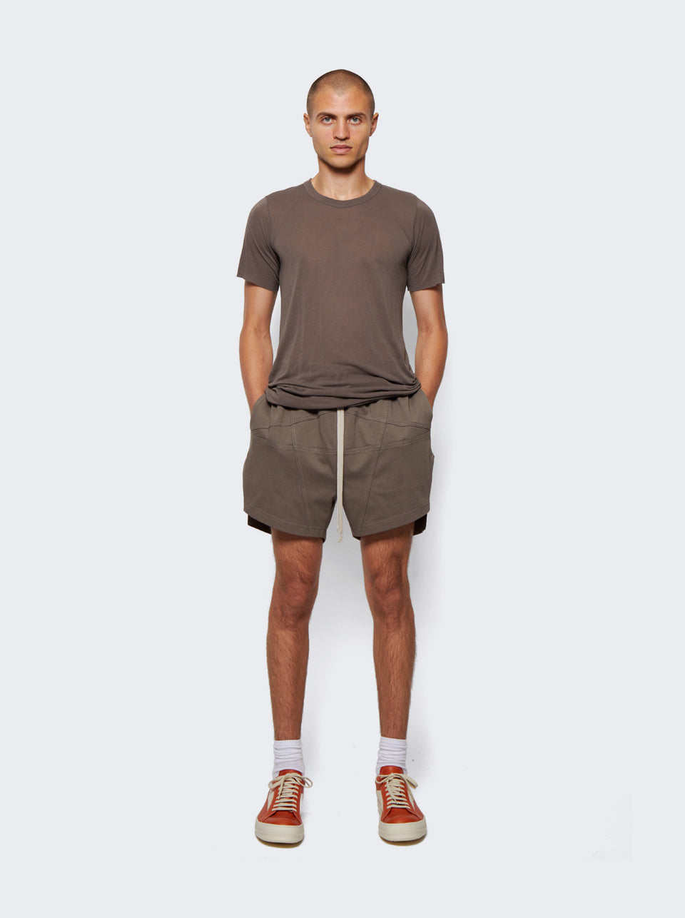 RU02B2251 JS_Brown_02.jpg
