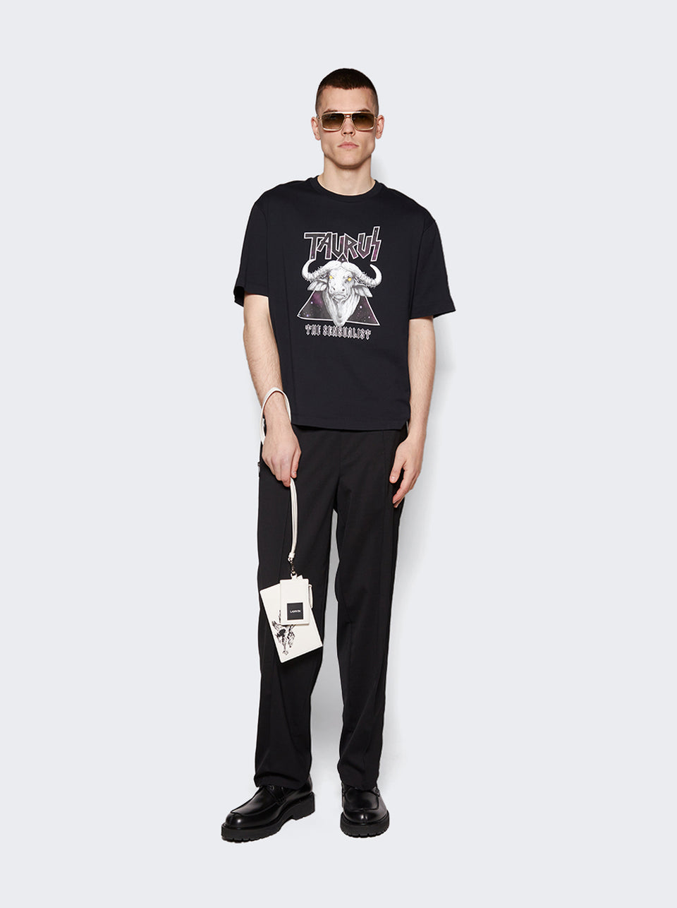 MY70268A-Y531_Black_02.jpg