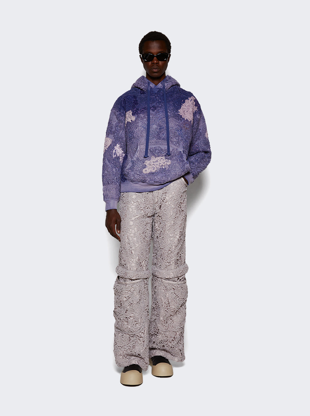 247_White_02.jpg