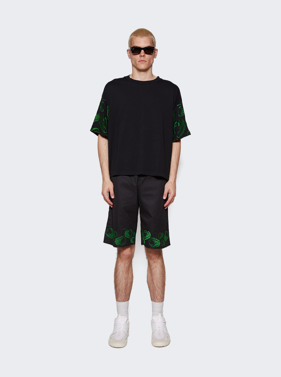 VTF3MF01AC-T1548.999_Black_02.jpg